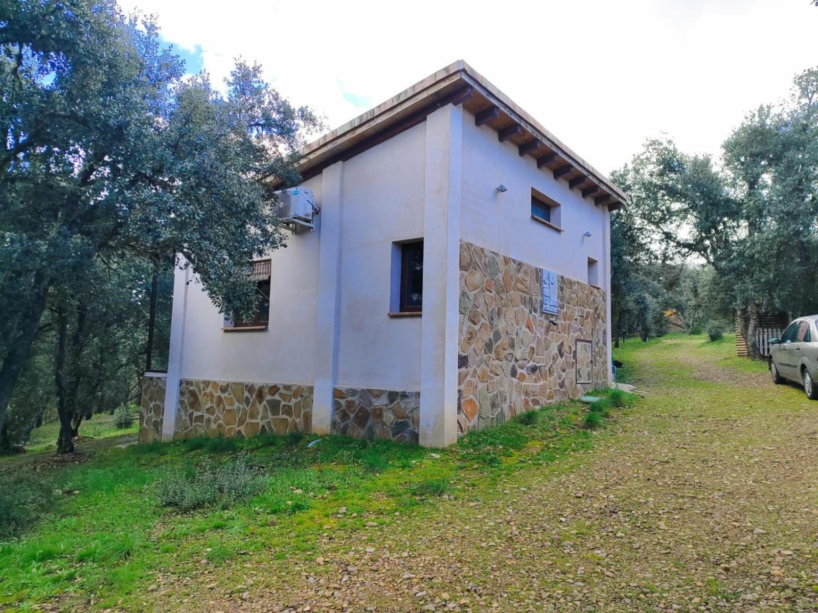 Nuevo Ecolodge Cabaneros Retuerta de Bullaque Exterior photo